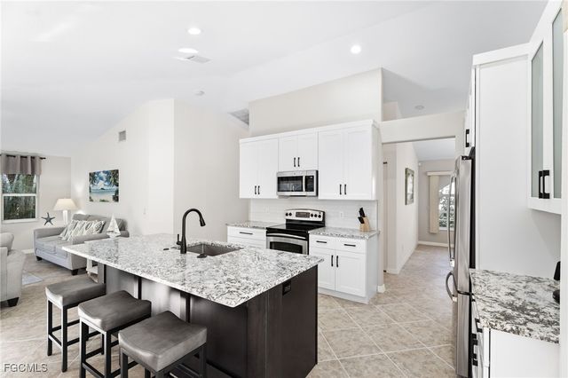 5119 SW 20th AVE, Cape Coral, FL 33914