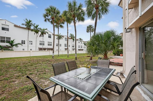 1967 S Ocean Boulevard 103, Pompano Beach, FL 33062