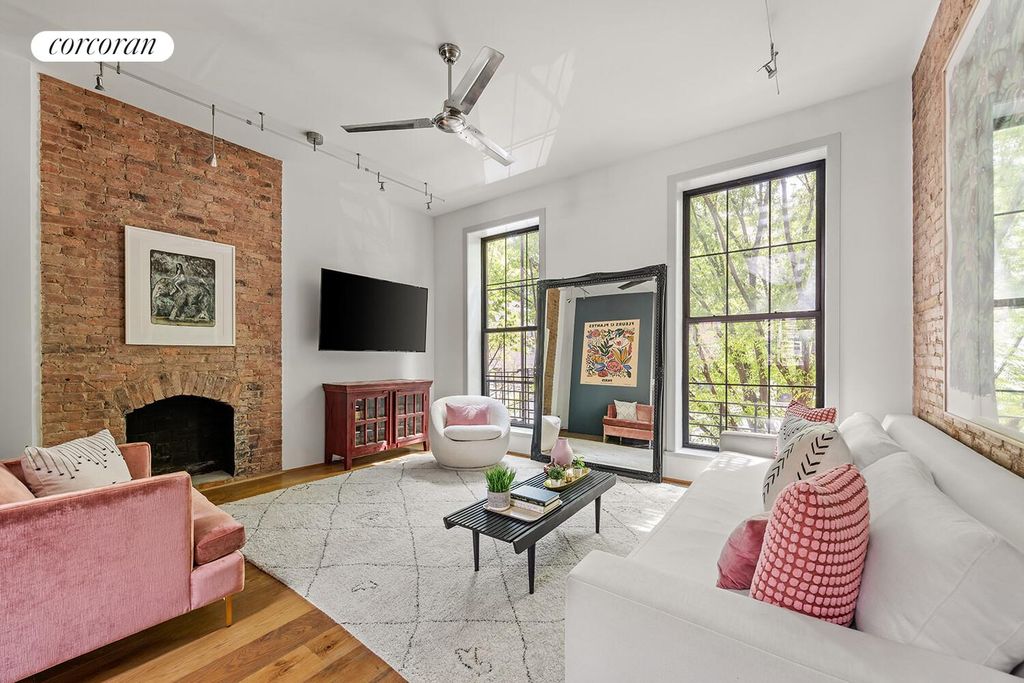 295 WARREN Street, New York City, NY 11201