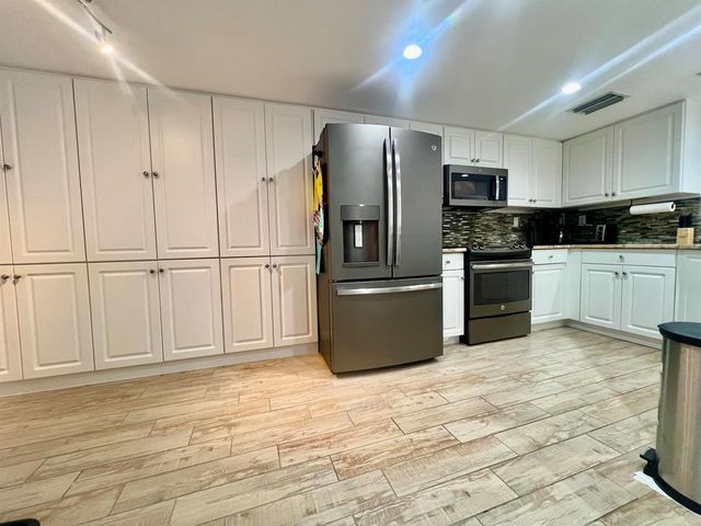 3880 N Highway A1a 604, Hutchinson Island, FL 34949