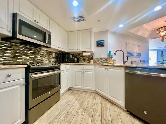 3880 N Highway A1a 604, Hutchinson Island, FL 34949