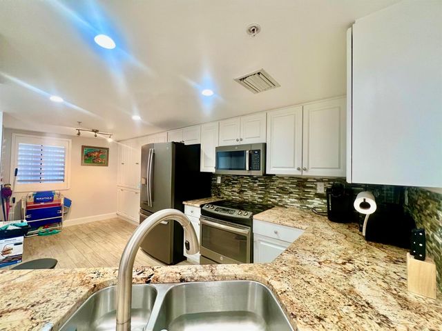 3880 N Highway A1a 604, Hutchinson Island, FL 34949