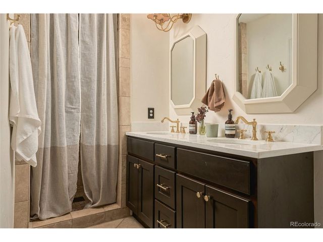 336 Elati St, Denver, CO 80223