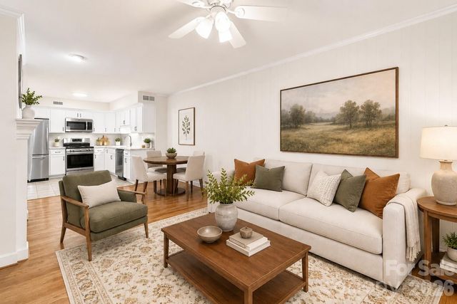 6740 Constitution Lane, Charlotte, NC 28210