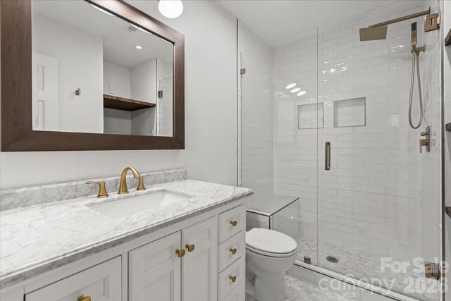 6740 Constitution Lane, Charlotte, NC 28210