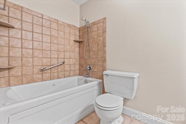 6740 Constitution Lane, Charlotte, NC 28210