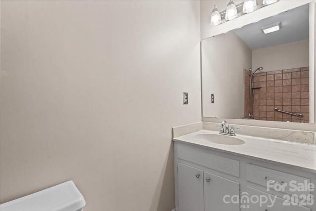 6740 Constitution Lane, Charlotte, NC 28210