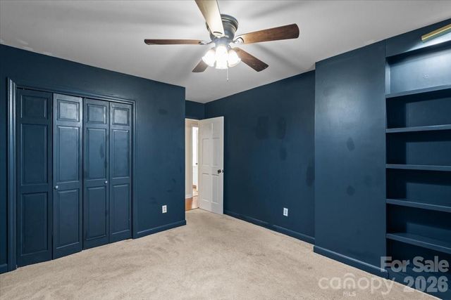 6740 Constitution Lane, Charlotte, NC 28210