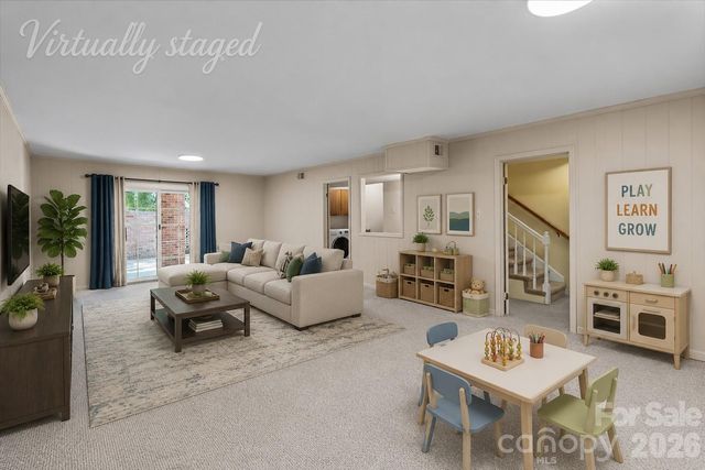 6740 Constitution Lane, Charlotte, NC 28210
