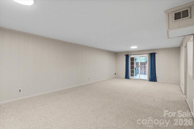 6740 Constitution Lane, Charlotte, NC 28210