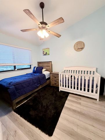 7645 NW 38th Ct, Sunrise, FL 33351