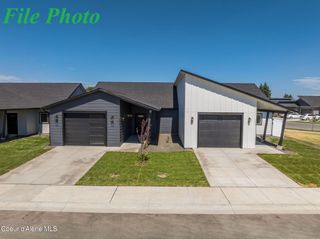 7793 N Mocha Lp, Coeur D'alene, ID 83815