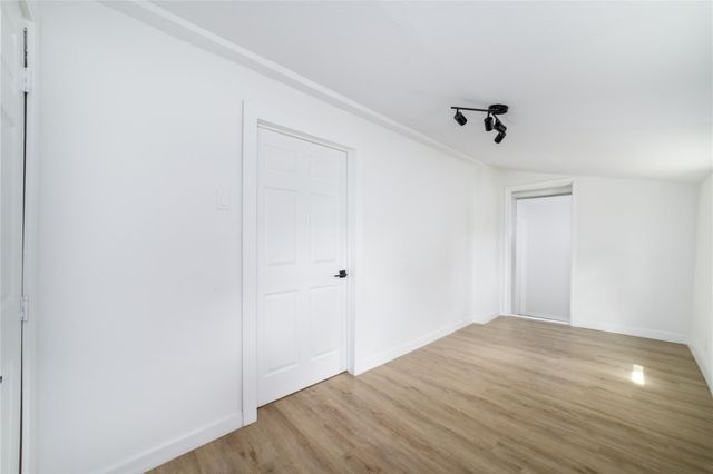 2305 Wilshire Street, Houston, TX 77023