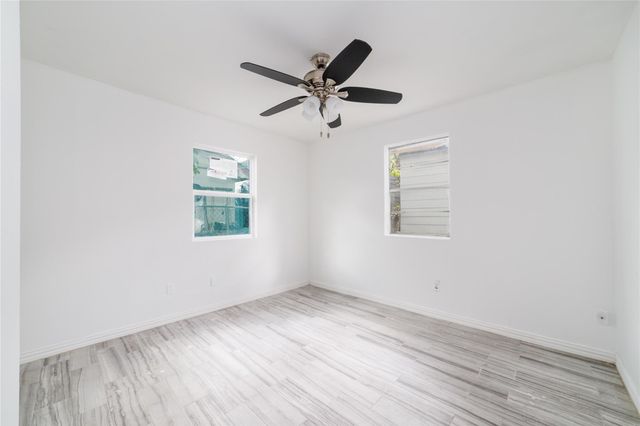 2305 Wilshire Street, Houston, TX 77023