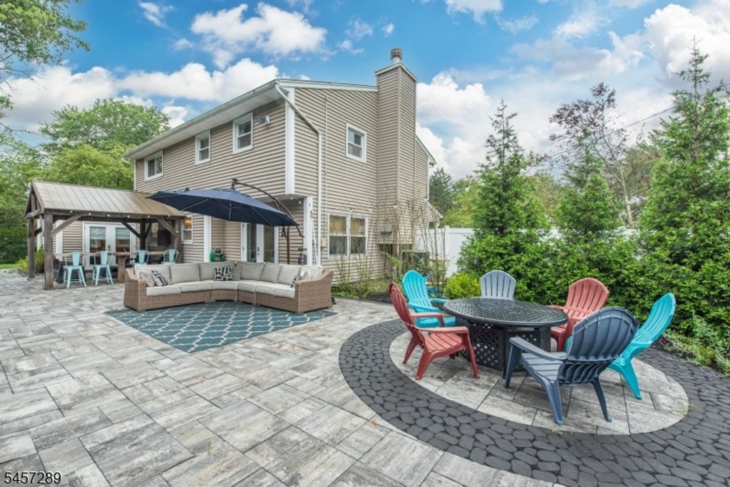 47 Biscay Dr, Mount Olive Twp., NJ 07836 — photo 5