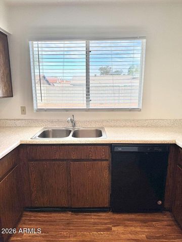 458 W HIGHLAND Street, Chandler, AZ 85225