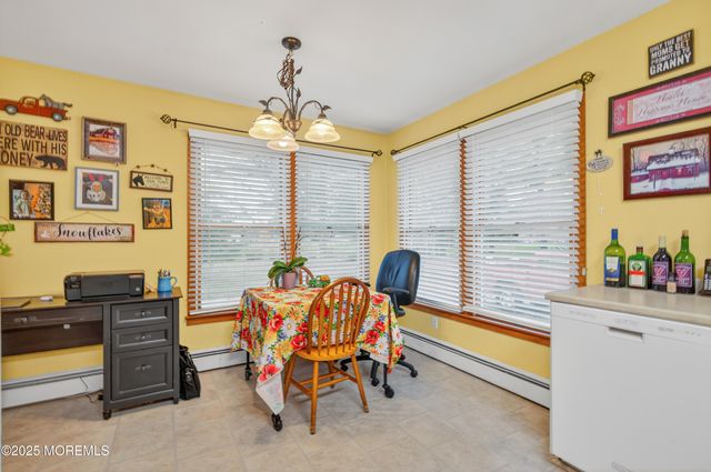 5 Buckalew Lane, New Egypt, NJ 08533