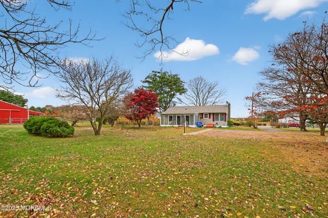 5 Buckalew Lane, New Egypt, NJ 08533