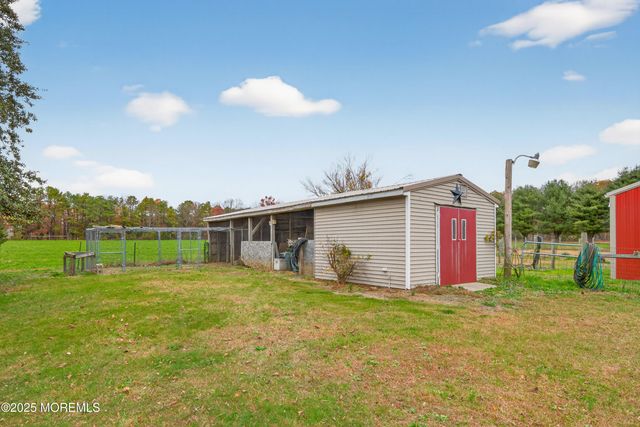 5 Buckalew Lane, New Egypt, NJ 08533