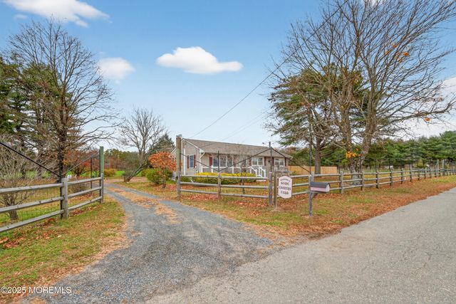 5 Buckalew Lane, New Egypt, NJ 08533