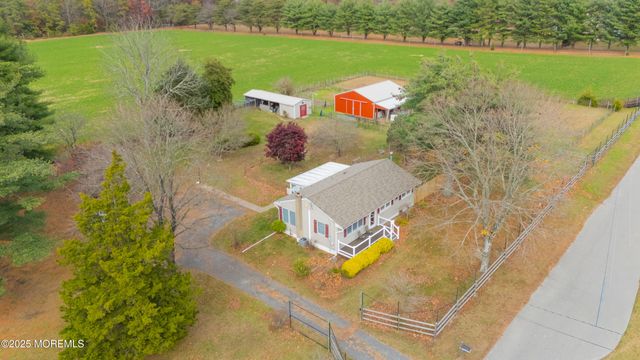 5 Buckalew Lane, New Egypt, NJ 08533