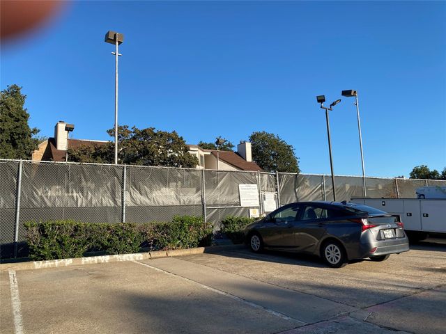 2301 Balsam Drive M304, Arlington, TX 76006