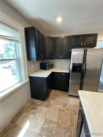 811 Columbus Parkway, Buffalo, NY 14213