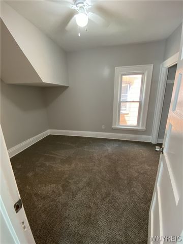 811 Columbus Parkway, Buffalo, NY 14213