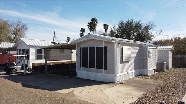 12 London Avenue, Mission, TX 78572