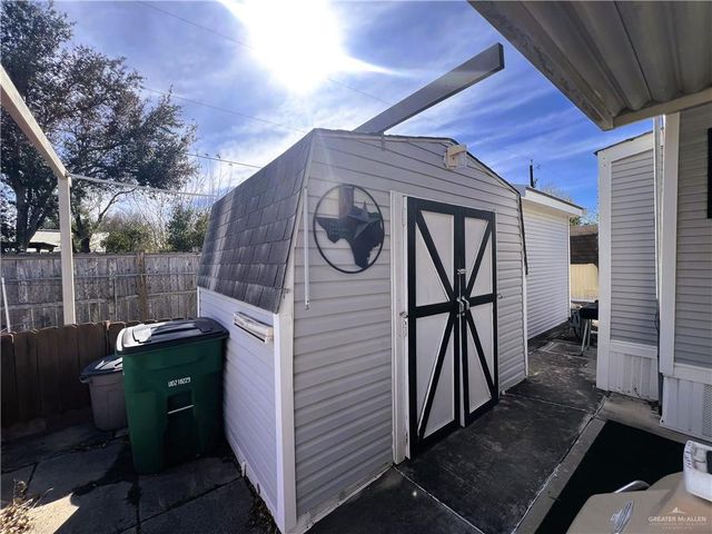 12 London Avenue, Mission, TX 78572