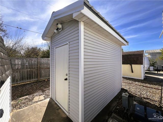 12 London Avenue, Mission, TX 78572