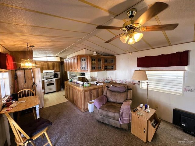 12 London Avenue, Mission, TX 78572