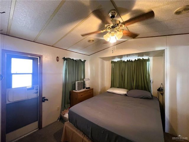 12 London Avenue, Mission, TX 78572