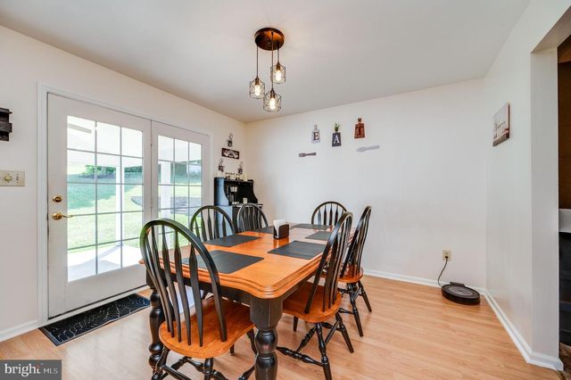 391 SIOUX CT, Reading, PA 19608