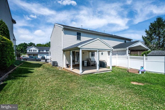 391 SIOUX CT, Reading, PA 19608