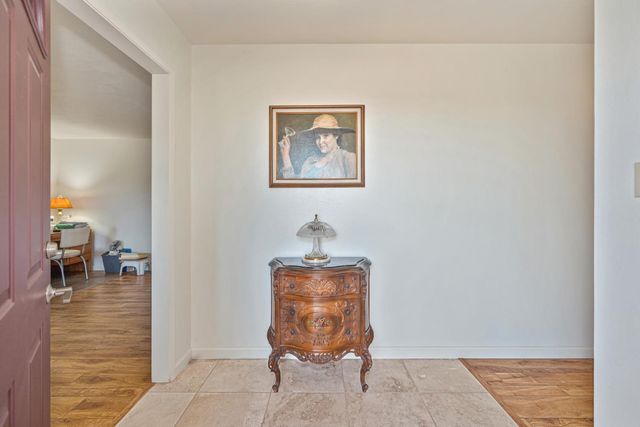 2750 Briarwood Ln, Auburn, CA 95603