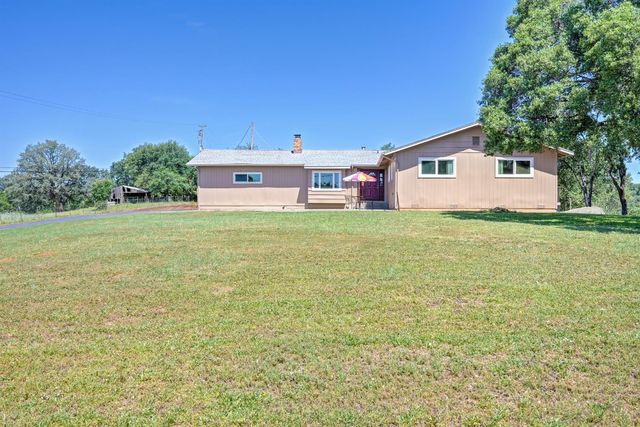 2750 Briarwood Ln, Auburn, CA 95603
