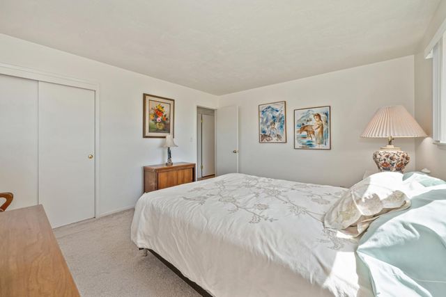 2750 Briarwood Ln, Auburn, CA 95603