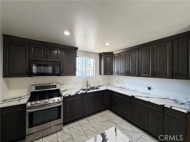 38621 Puerta, Palmdale, CA 93550