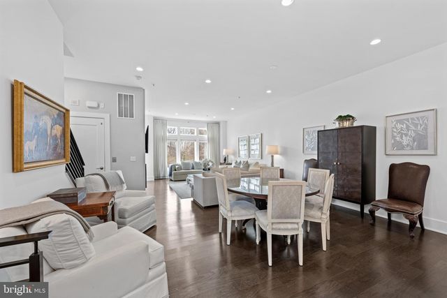 137 WINSOME CIR, Bethesda, MD 20814