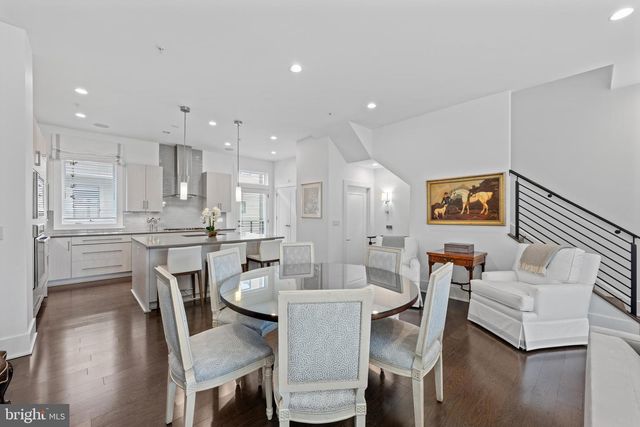 137 WINSOME CIR, Bethesda, MD 20814