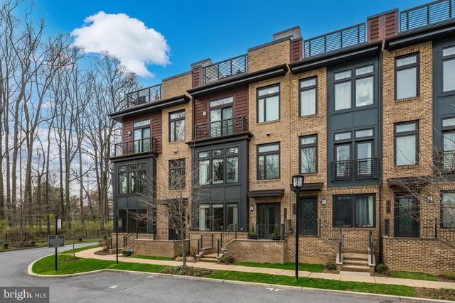 137 WINSOME CIR, Bethesda, MD 20814