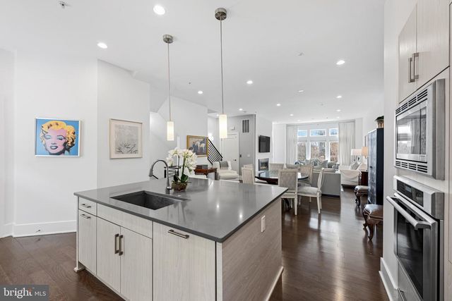 137 WINSOME CIR, Bethesda, MD 20814