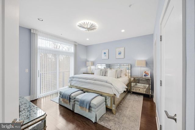 137 WINSOME CIR, Bethesda, MD 20814