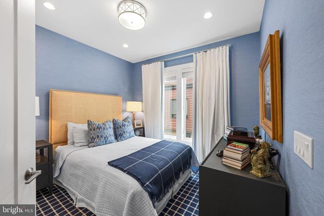 137 WINSOME CIR, Bethesda, MD 20814