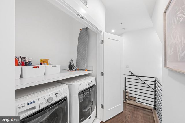 137 WINSOME CIR, Bethesda, MD 20814