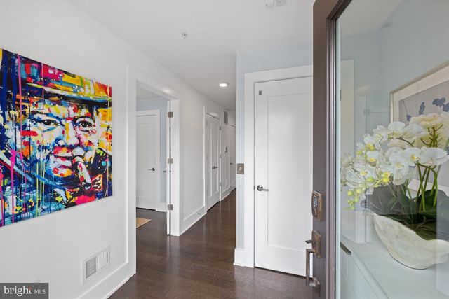 137 WINSOME CIR, Bethesda, MD 20814