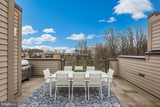 137 WINSOME CIR, Bethesda, MD 20814