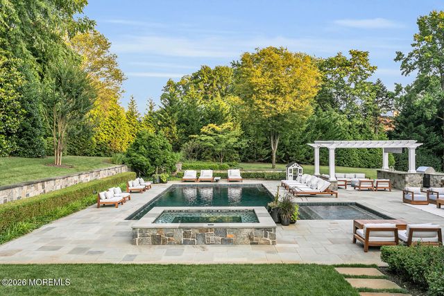 18 Bellevue Avenue, Rumson, NJ 07760