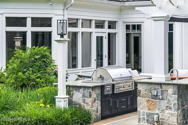 18 Bellevue Avenue, Rumson, NJ 07760
